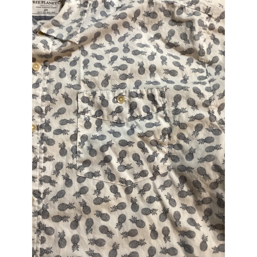 Free Planet Mens 2X Short Sleeve Button Up White Pineapple Print Casual (883) - Picture 4 of 6